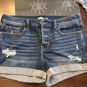 Old navy distressed mid rise boyfriend shorts.sz 8